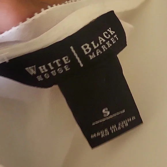 WHITE HOUSE BLACK MARKET BLOUSE - Picture 8 of 8